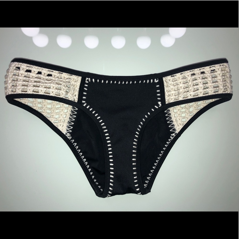 VICTORIA SECRET Knit Black bikini bottom